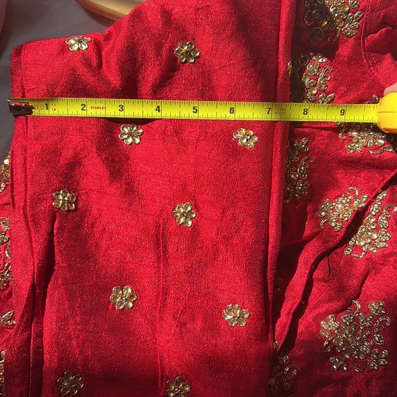 Beautiful red embroidered silk jacket with kundan work anarkali Bridal dress - Picture 12 of 14